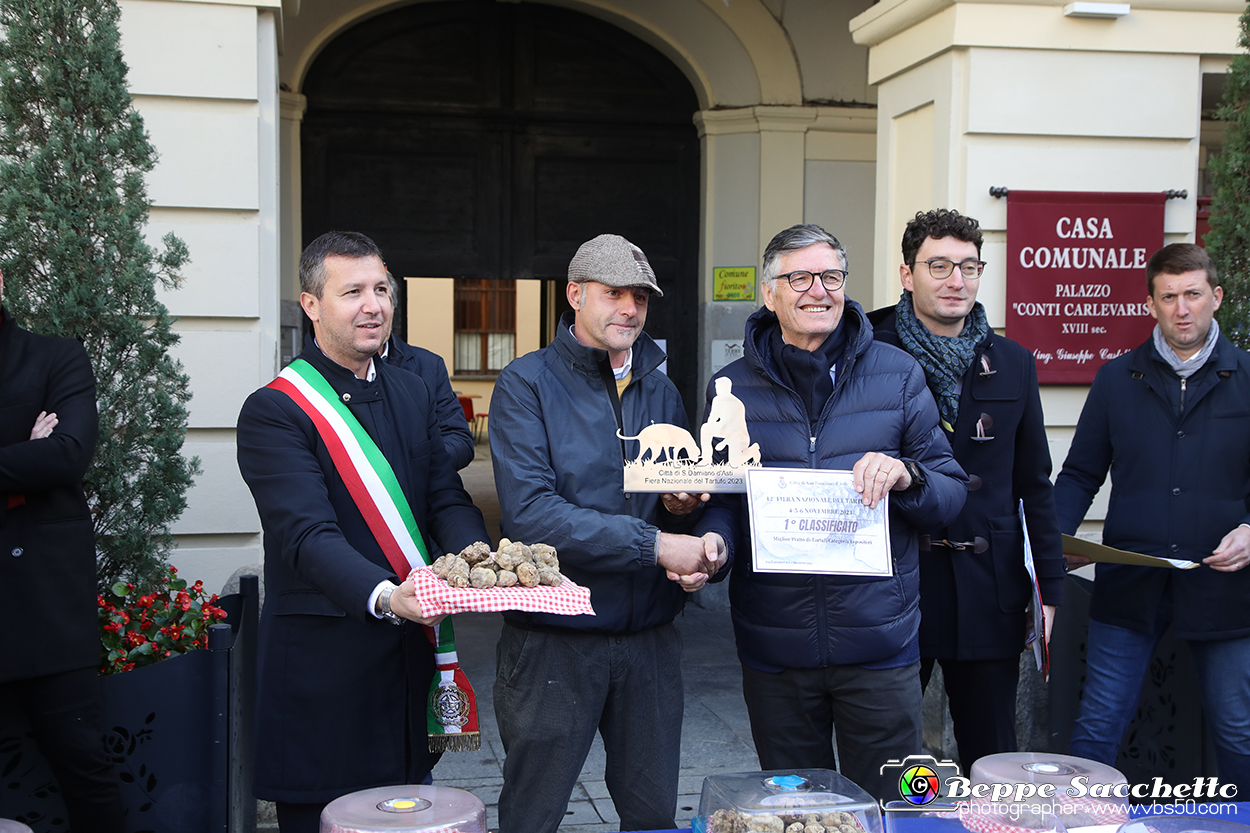 VBS_7075 - Fiera dei Santi - 12.ma Fiera Nazionale del Tartufo.jpg